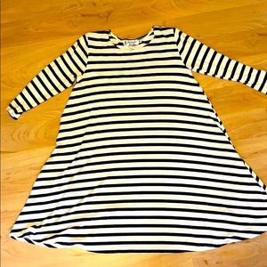 Fighting eel dress in Ashley